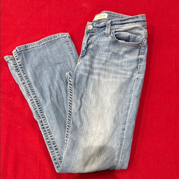 BKE Blue Straight Leg Jeans Classic Style - Picture 1 of 5